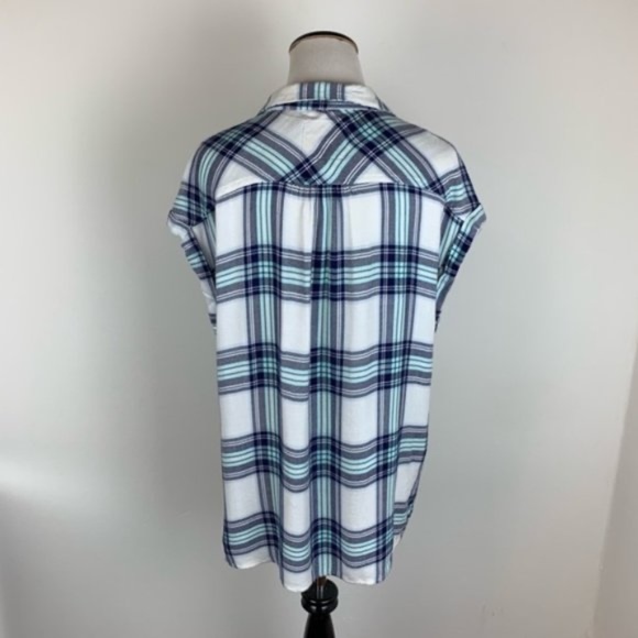 Rails Plaid Button Down ShortSleeve Top Blue White - Picture 2 of 5